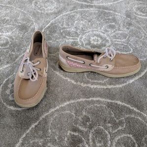 Sperry's size 8